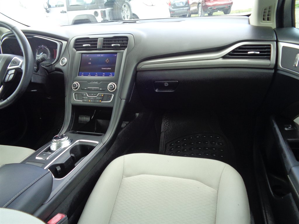 2019 Ford Fusion - $11,850