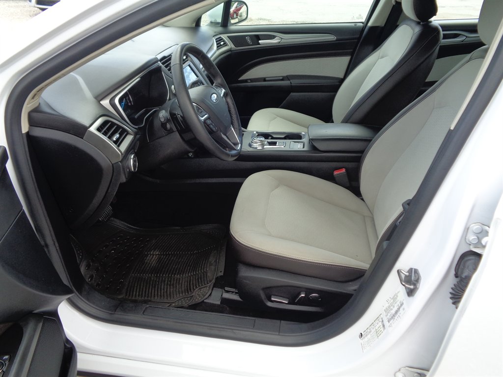 2019 Ford Fusion - $11,850