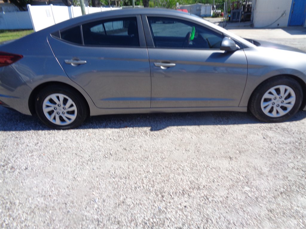 2020 Hyundai Elantra - $6,999