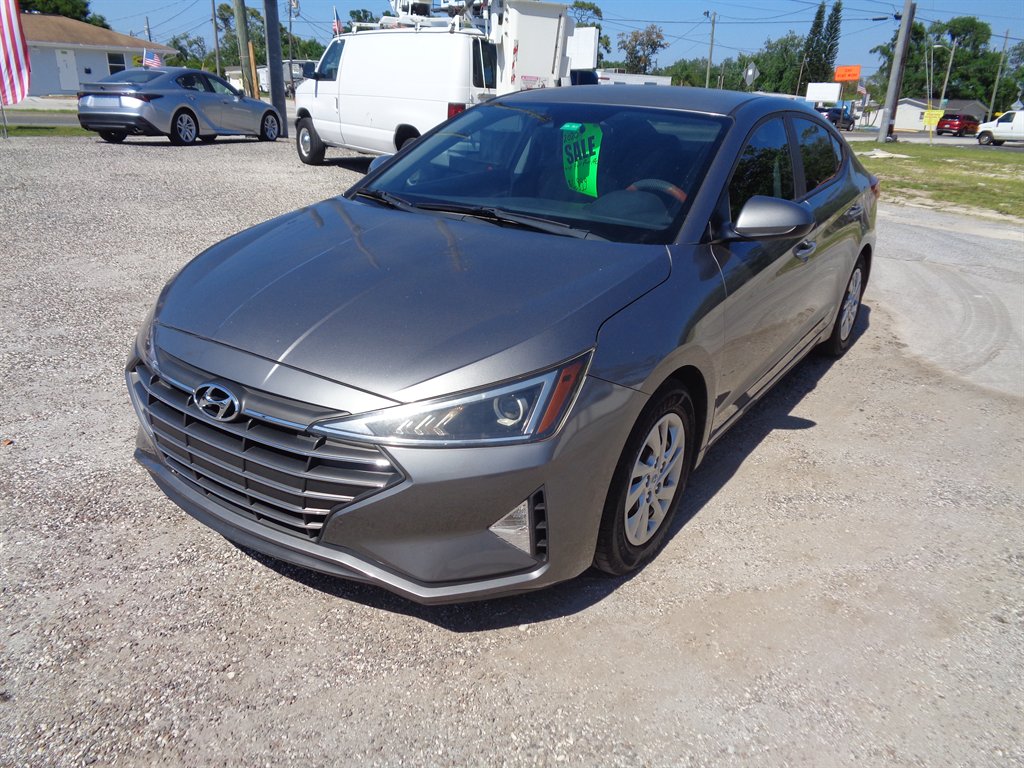 2020 Hyundai Elantra - $6,999