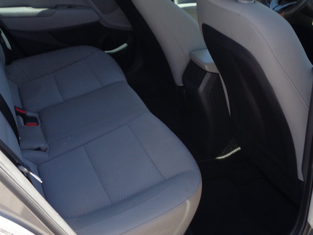 2020 Hyundai Elantra - $6,999