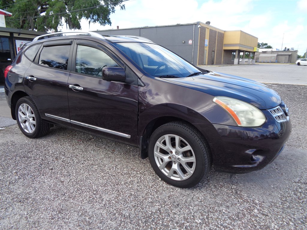 2012 Nissan Rogue - $3,900