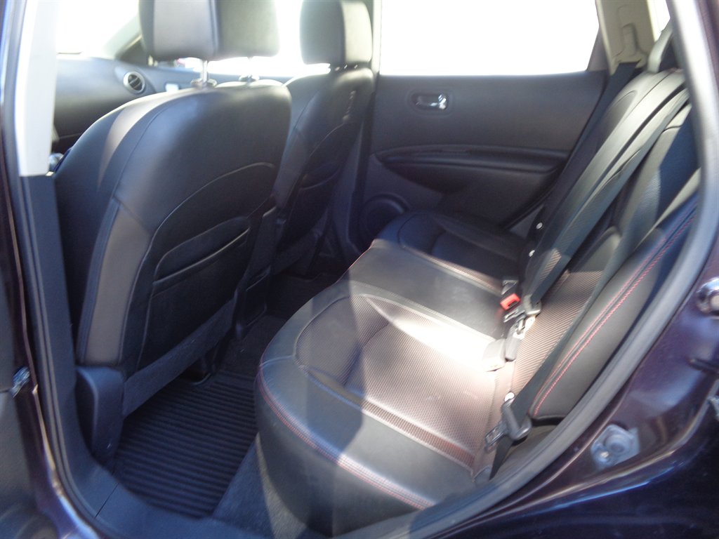 2012 Nissan Rogue - $3,900