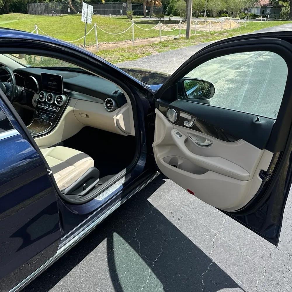 2016 Mercedes-Benz C-Class - $16,075