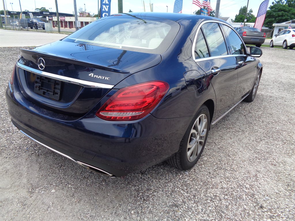 2016 Mercedes-Benz C-Class - $16,075