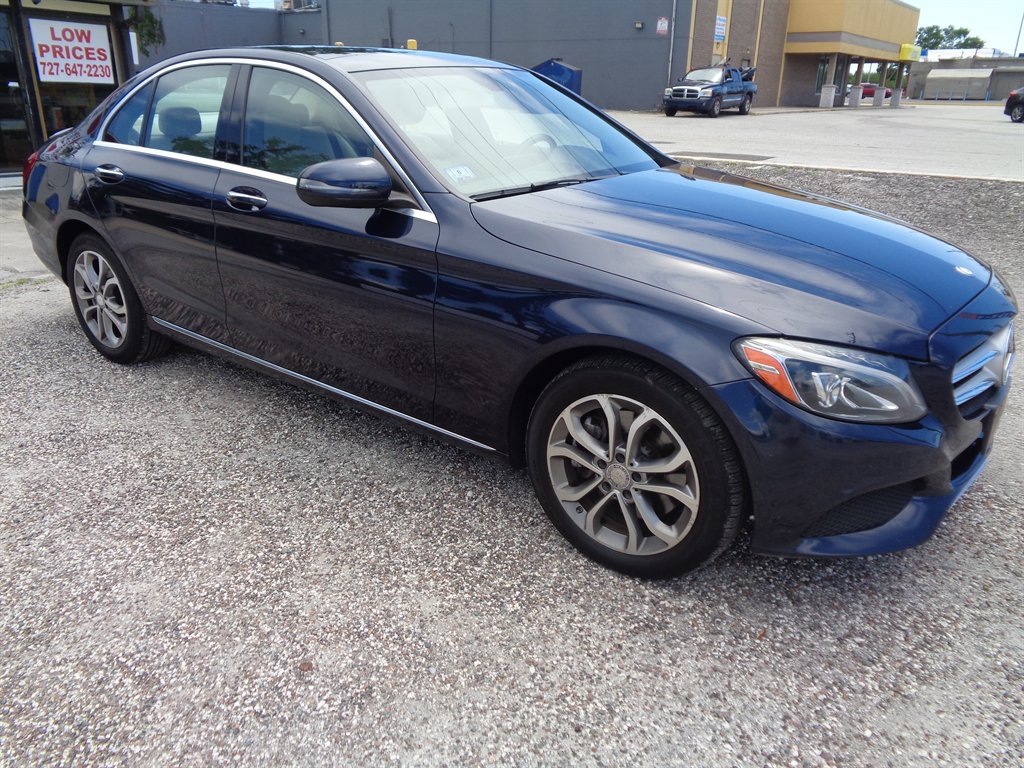 2016 Mercedes-Benz C-Class - $16,075