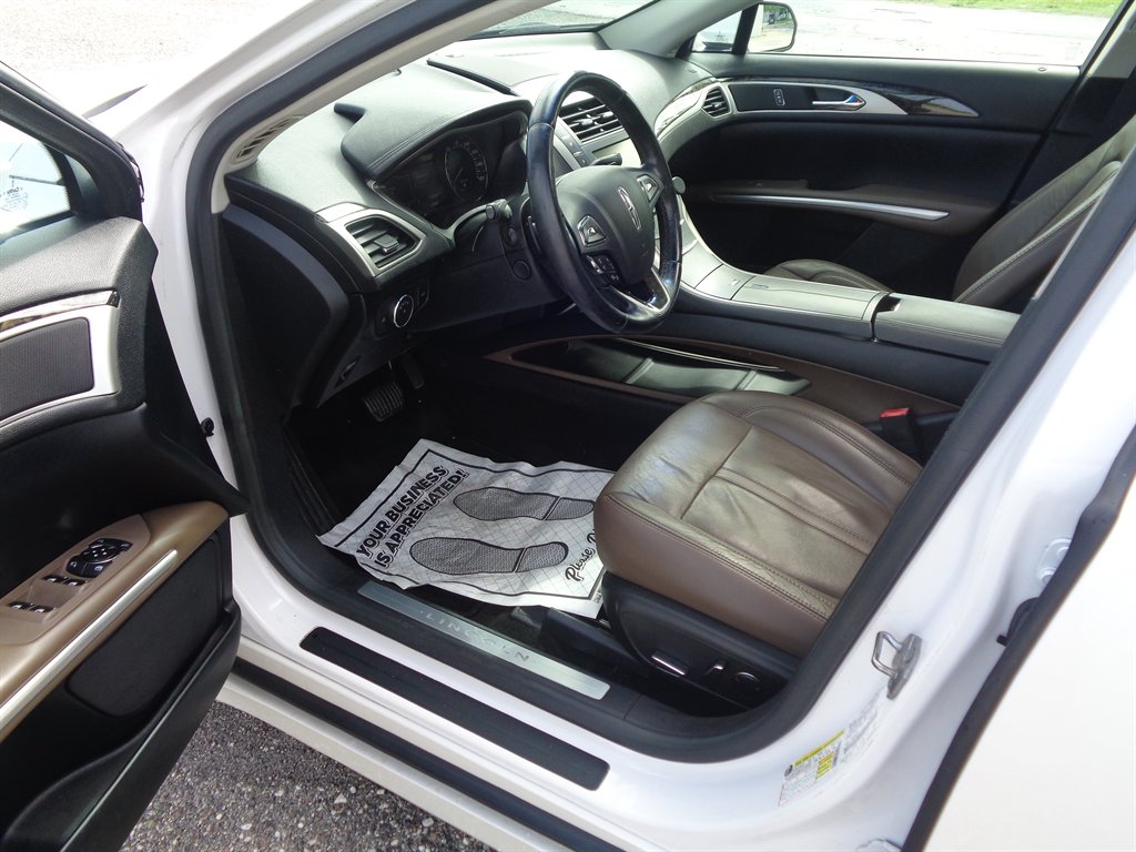 2016 Lincoln MKZ - $12,075