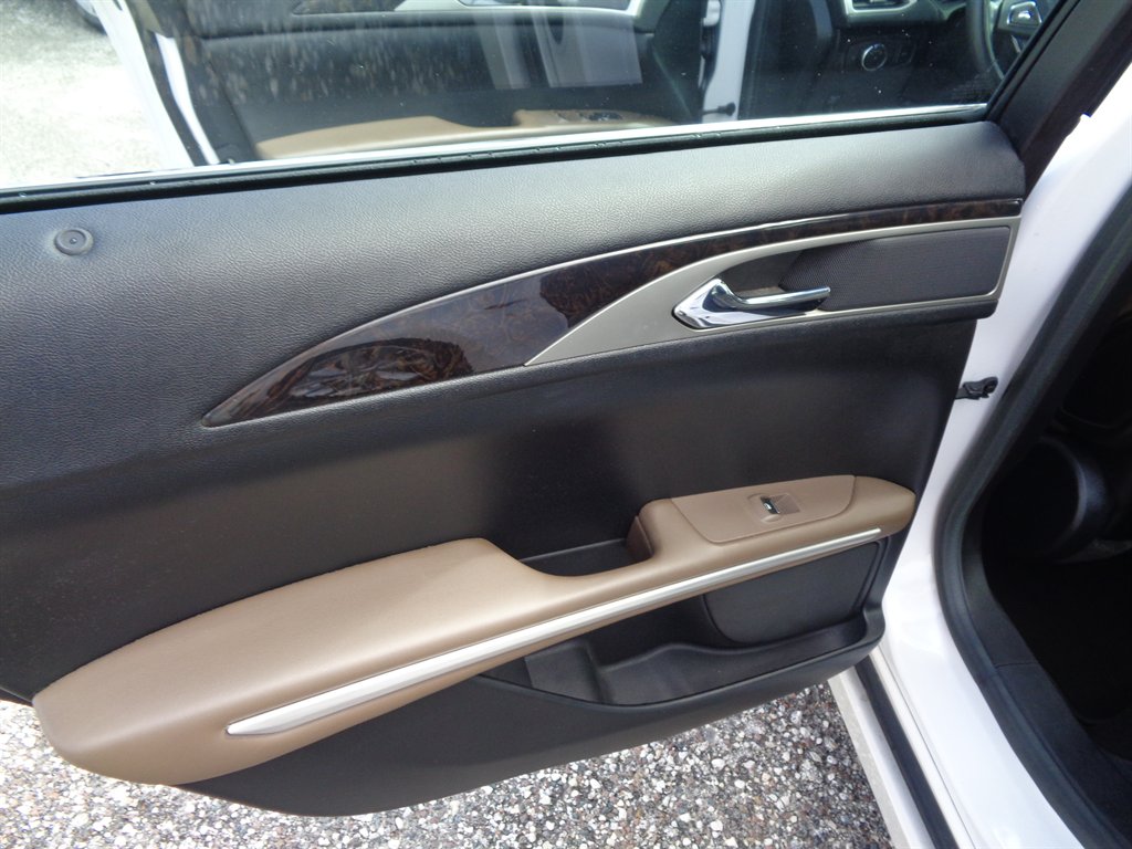 2016 Lincoln MKZ - $12,075