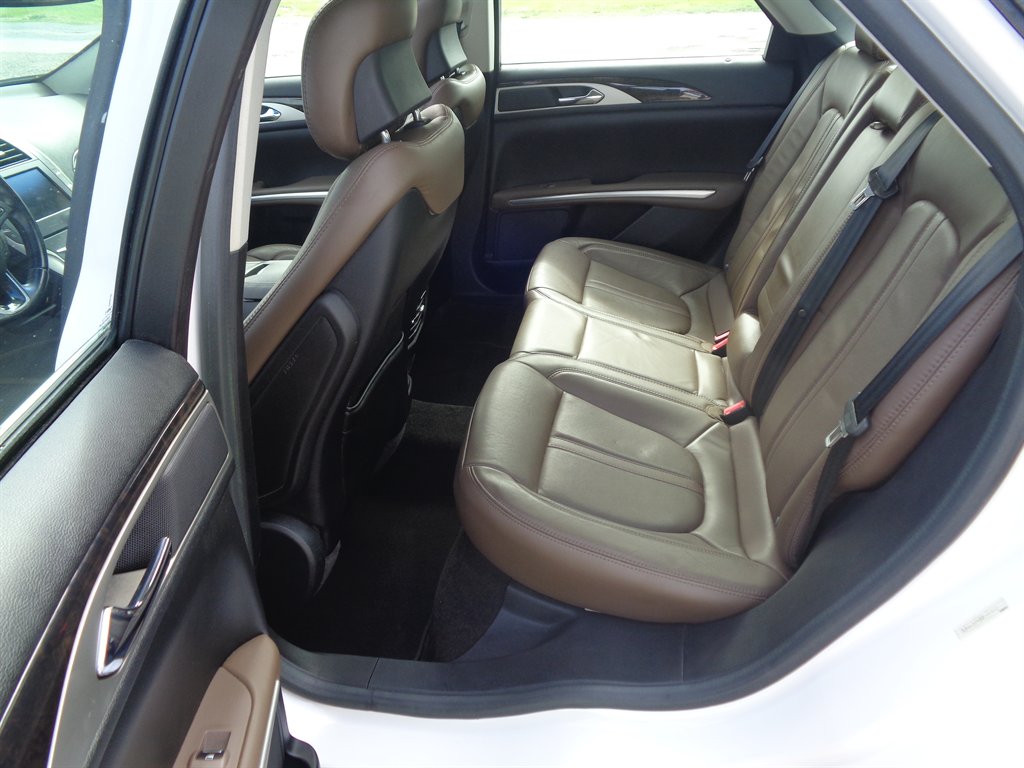2016 Lincoln MKZ - $12,075