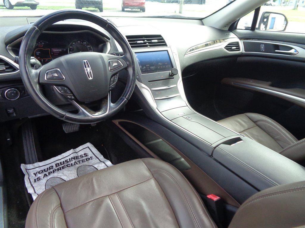 2016 Lincoln MKZ - $12,075
