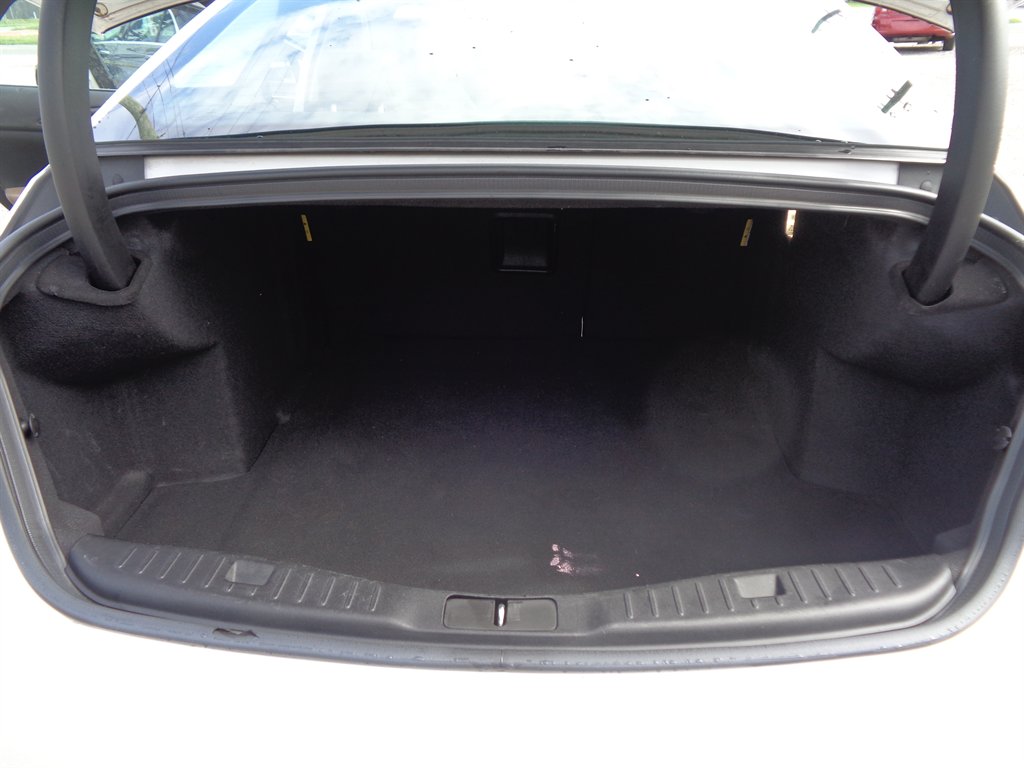 2016 Lincoln MKZ - $12,075