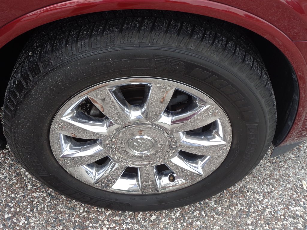 2015 Buick Enclave - $10,925