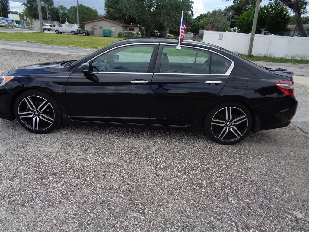 2017 Honda Accord - $16,490