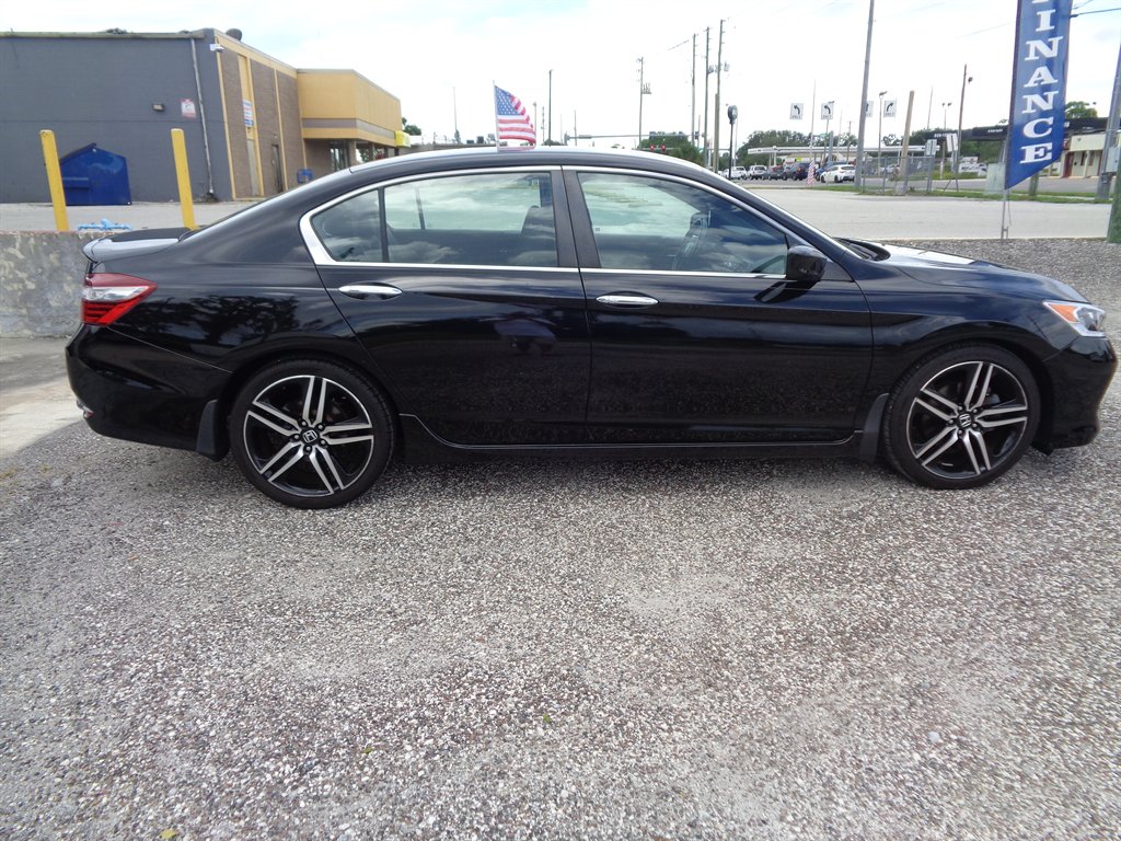 2017 Honda Accord - $16,490