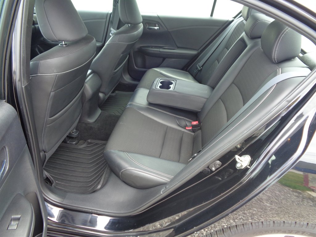 2017 Honda Accord - $16,490