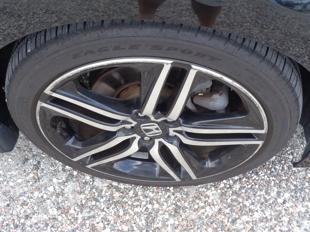 2017 Honda Accord - $16,490