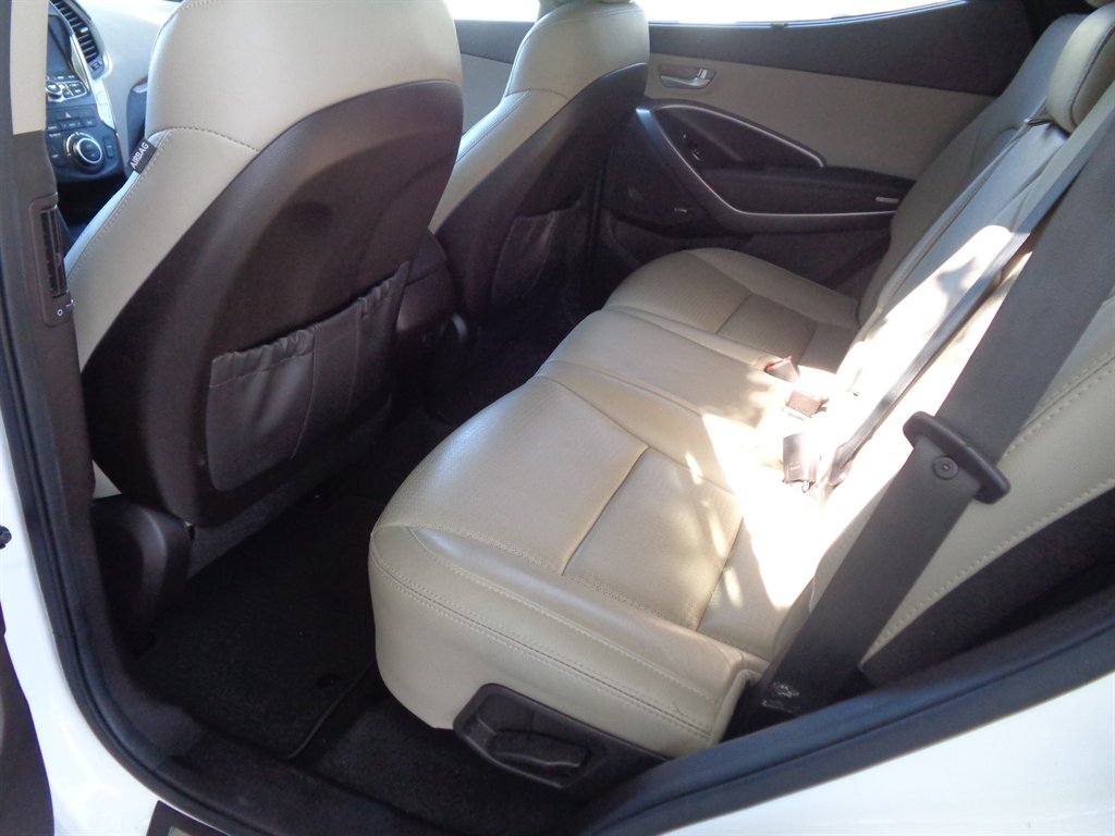 2016 Hyundai Santa Fe Sport - $10,950