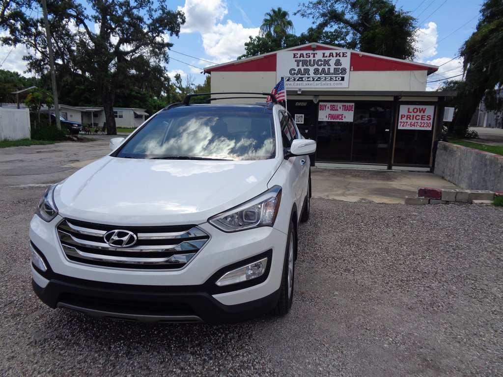2016 Hyundai Santa Fe Sport - $10,950