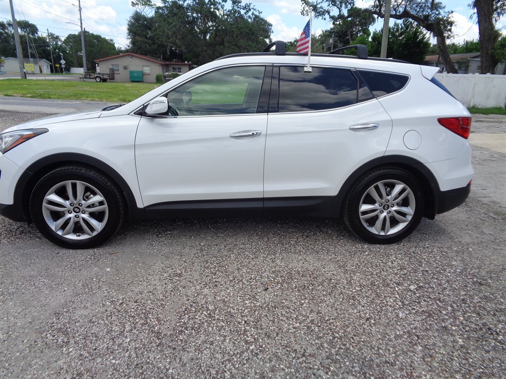 2016 Hyundai Santa Fe Sport - $10,950