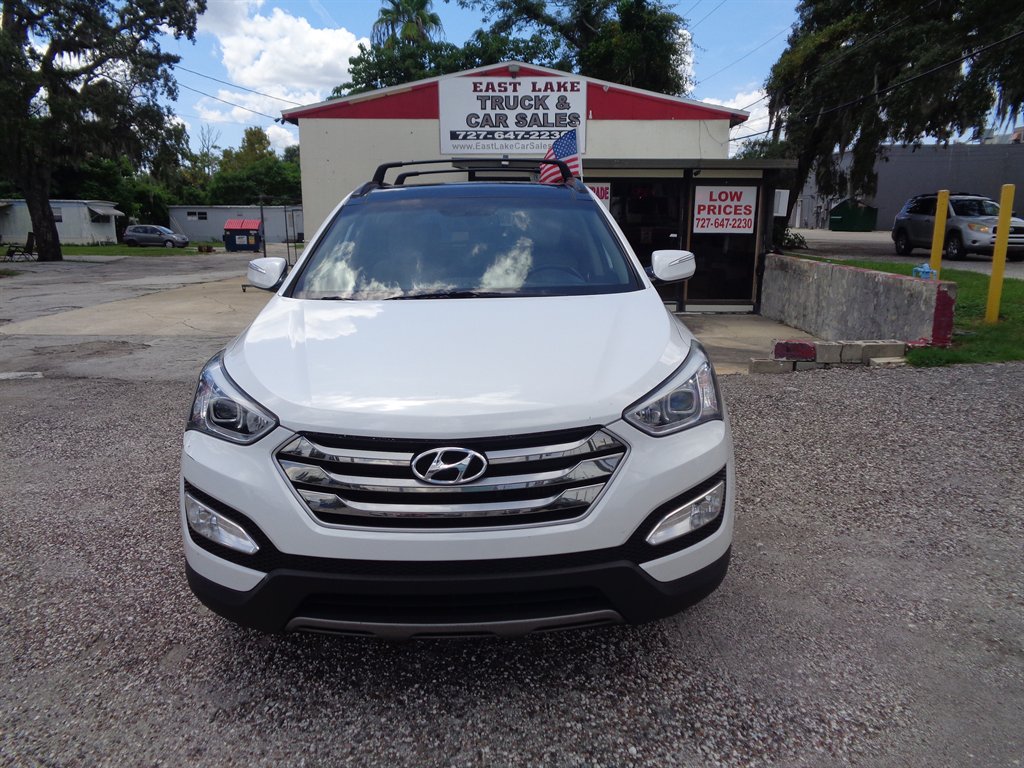 2016 Hyundai Santa Fe Sport - $10,950