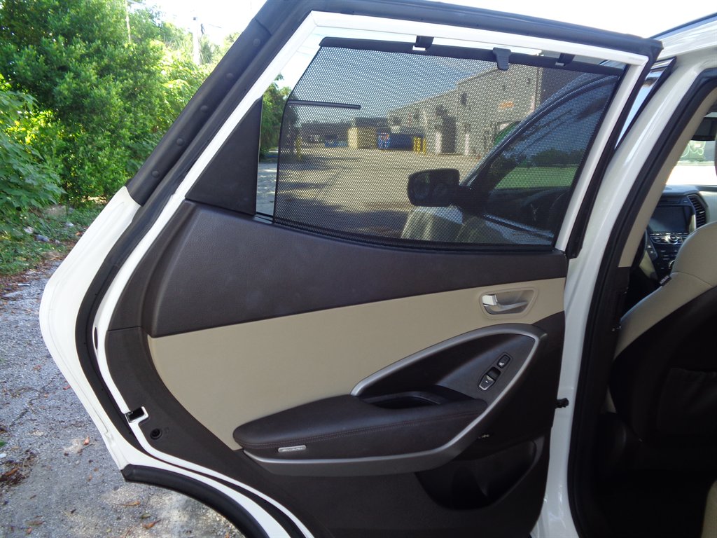 2016 Hyundai Santa Fe Sport - $10,950
