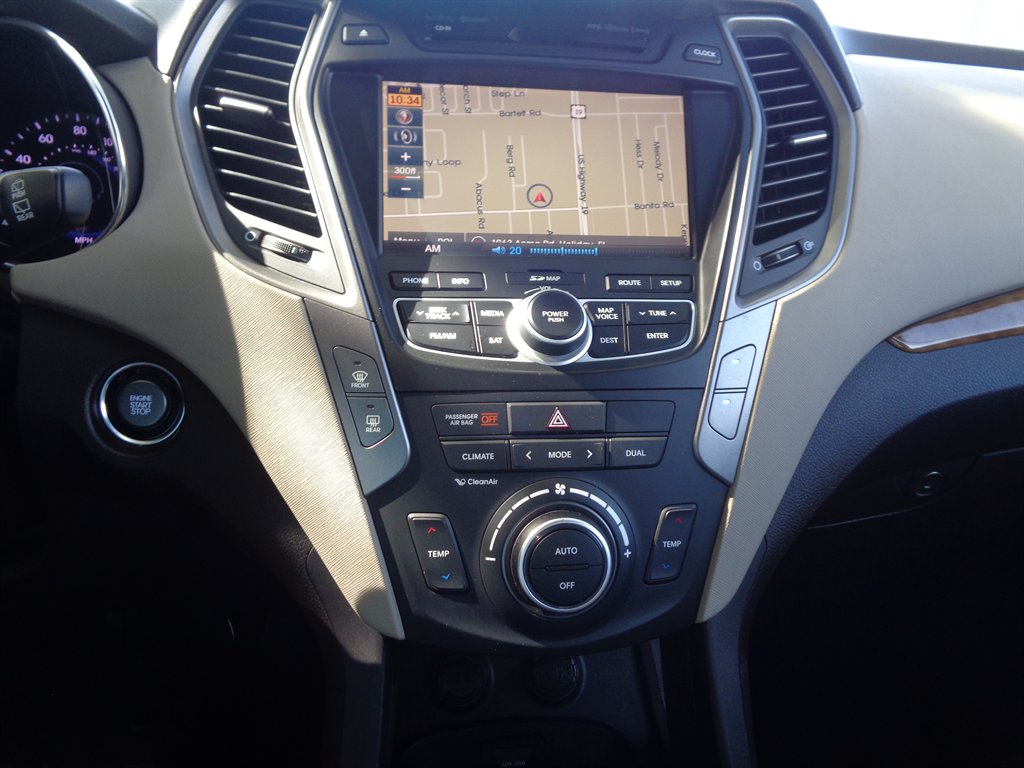 2016 Hyundai Santa Fe Sport - $10,950