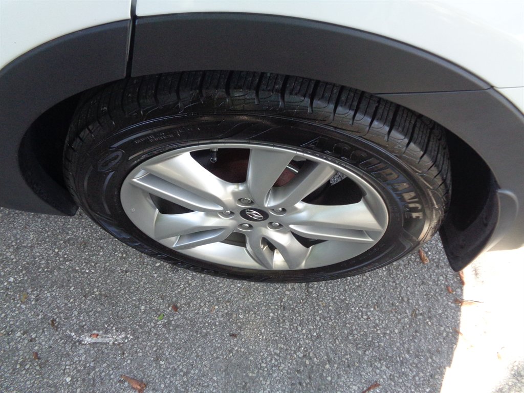 2016 Hyundai Santa Fe Sport - $10,950