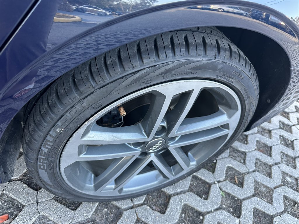 2017 Audi A3 Premium photo