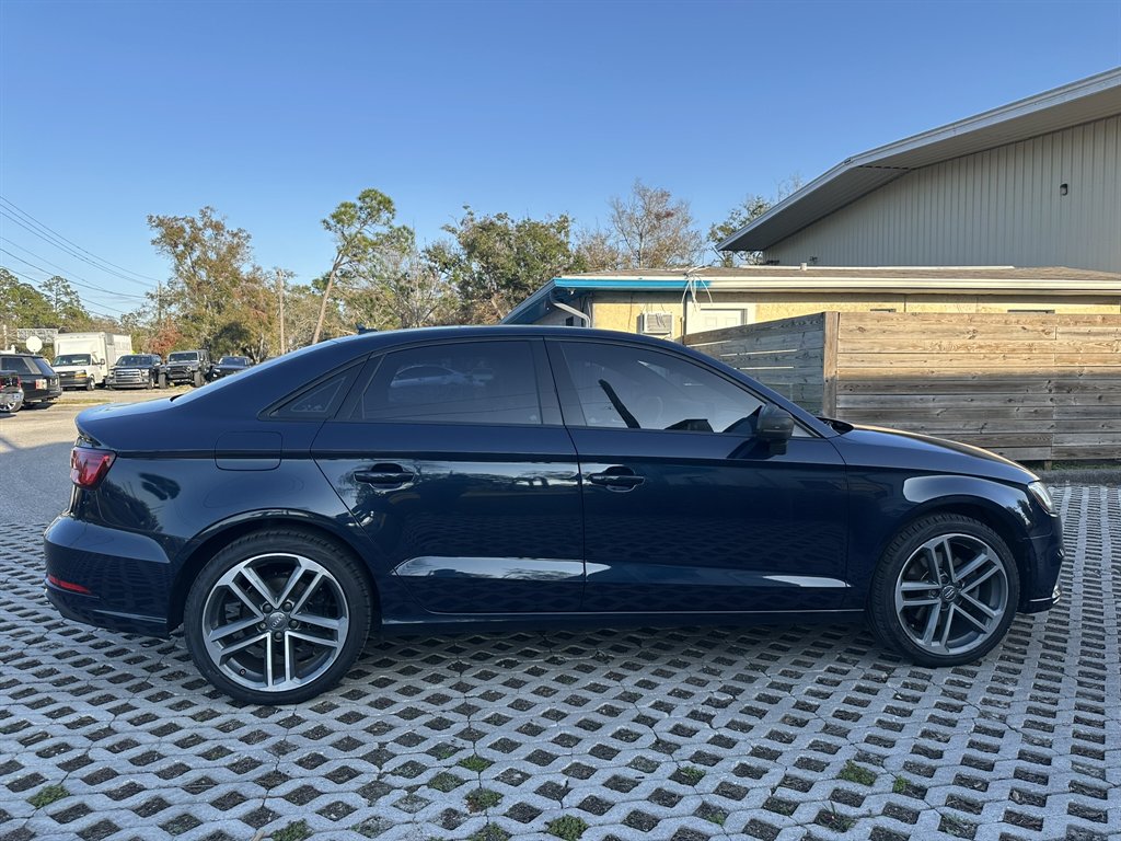 2017 Audi A3 Premium photo
