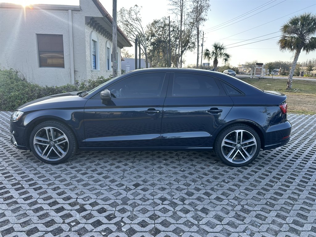 2017 Audi A3 Premium photo