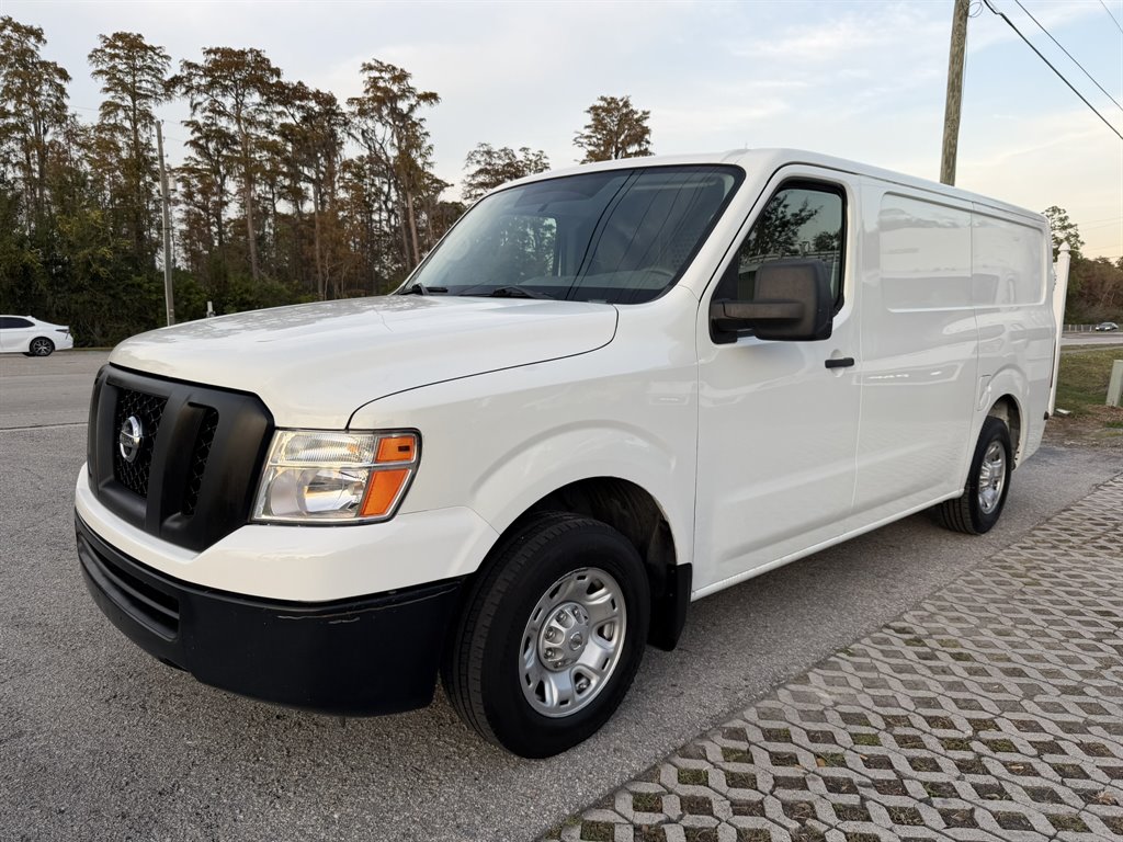 2018 Nissan NV SV