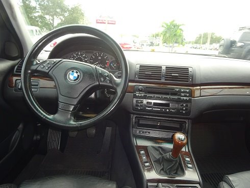 2000 BMW 3-Series 328i photo