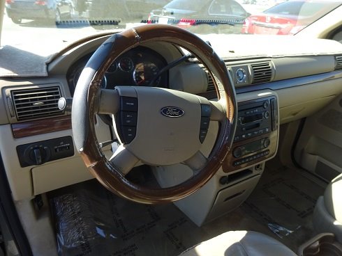 2004 Ford Freestar Limited photo