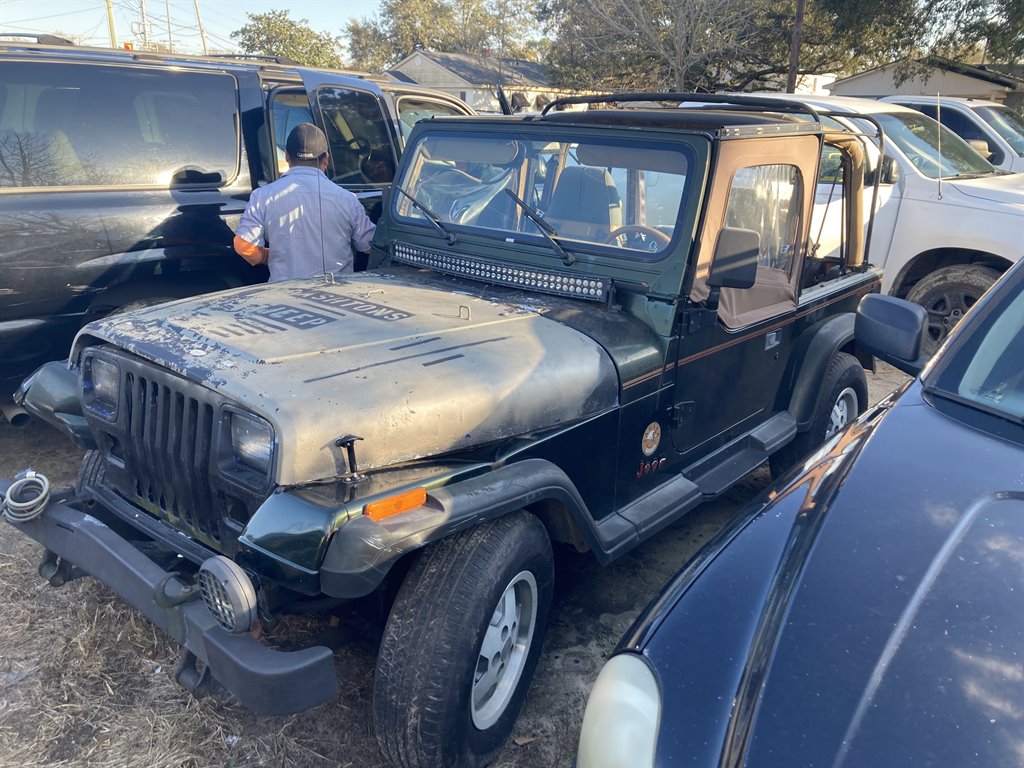 1995 Jeep Wrangler - $3,995