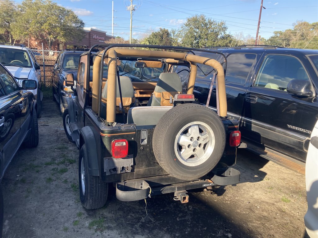 1995 Jeep Wrangler - $3,995