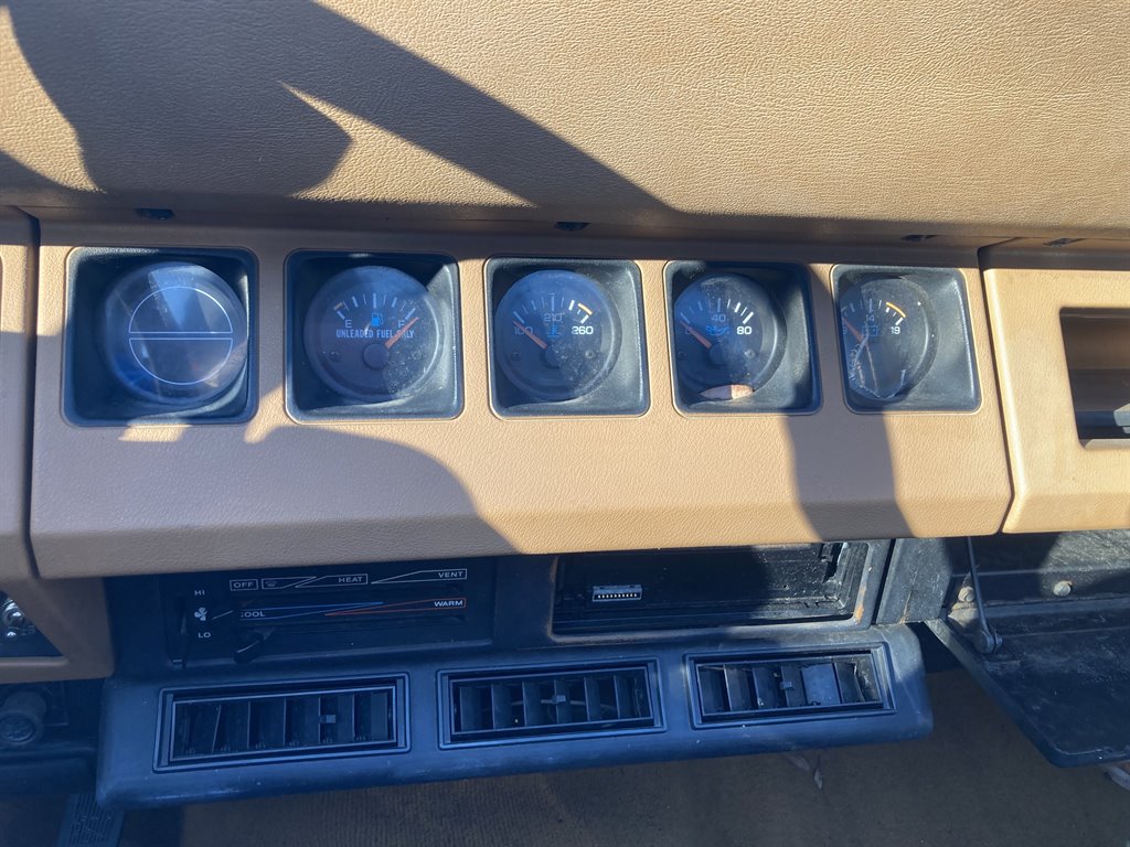 1995 Jeep Wrangler - $3,995