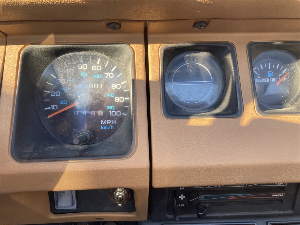1995 Jeep Wrangler - $3,995