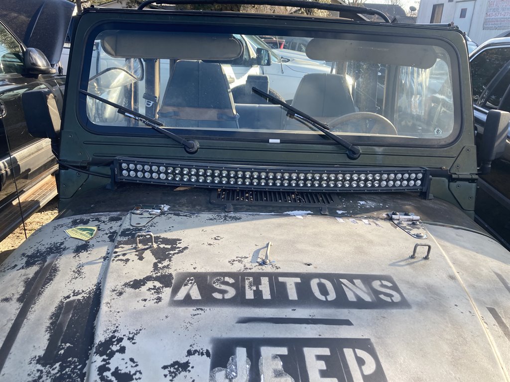 1995 Jeep Wrangler - $3,995