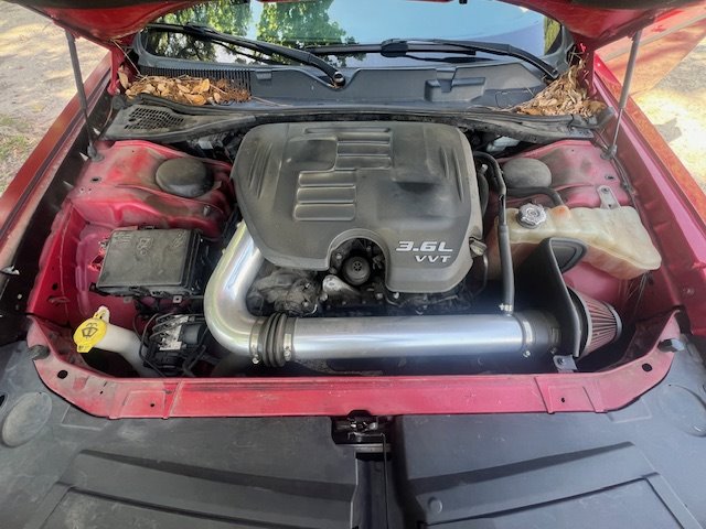 2015 Dodge Challenger SXT photo