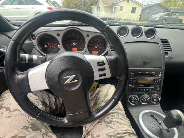 2005 Nissan 350Z Touring photo