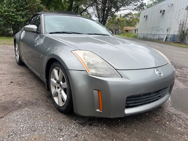 2005 Nissan 350Z Touring photo