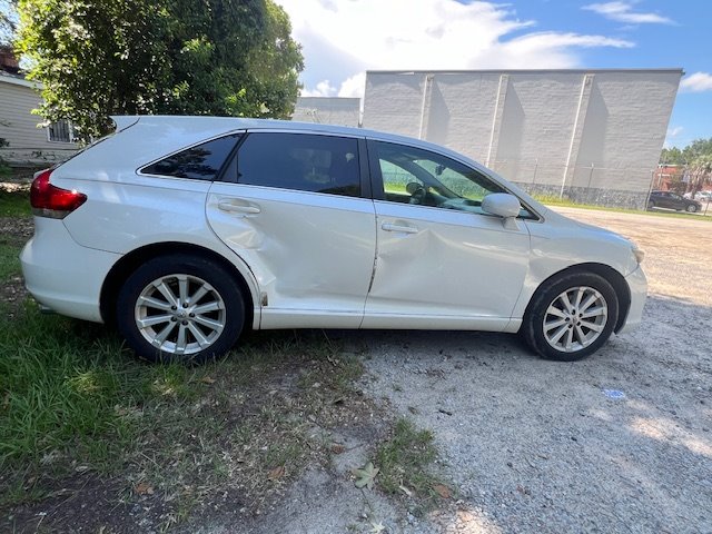 2011 Toyota Venza - $4,138