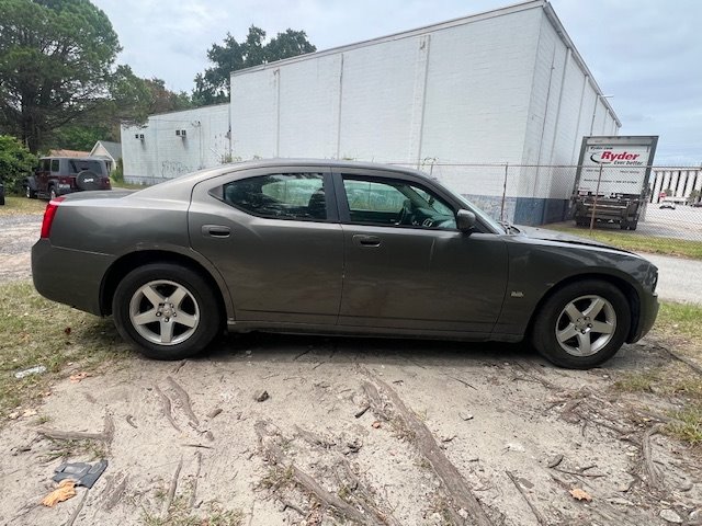 2010 Dodge Charger - $1,893