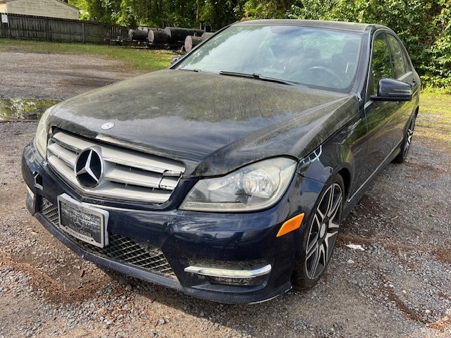 2013 Mercedes-Benz C-Class C300 4MATIC Luxury photo