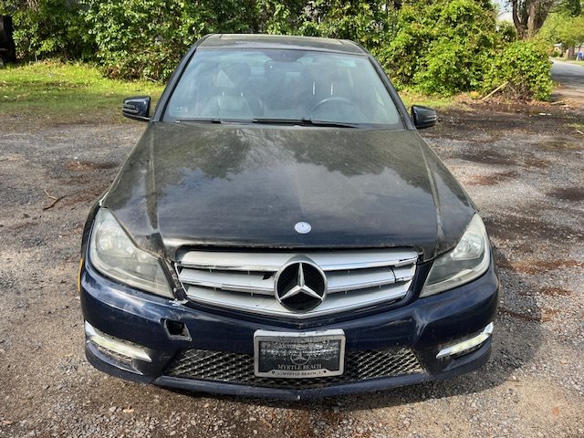 2013 Mercedes-Benz C-Class C300 4MATIC Luxury photo