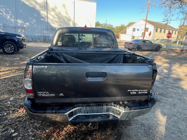 2015 Toyota Tacoma Prerunner photo