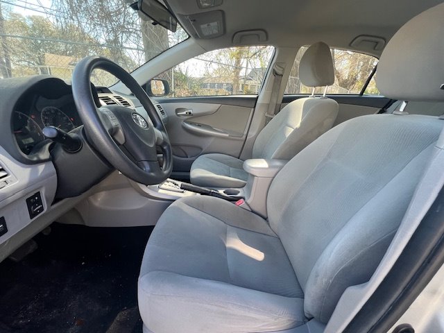 2013 Toyota Corolla L photo