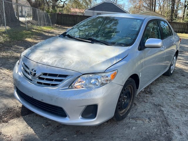 2013 Toyota Corolla L photo