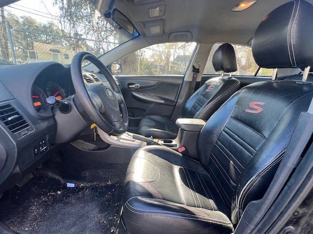 2010 Toyota Corolla photo