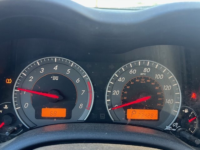 2010 Toyota Corolla photo